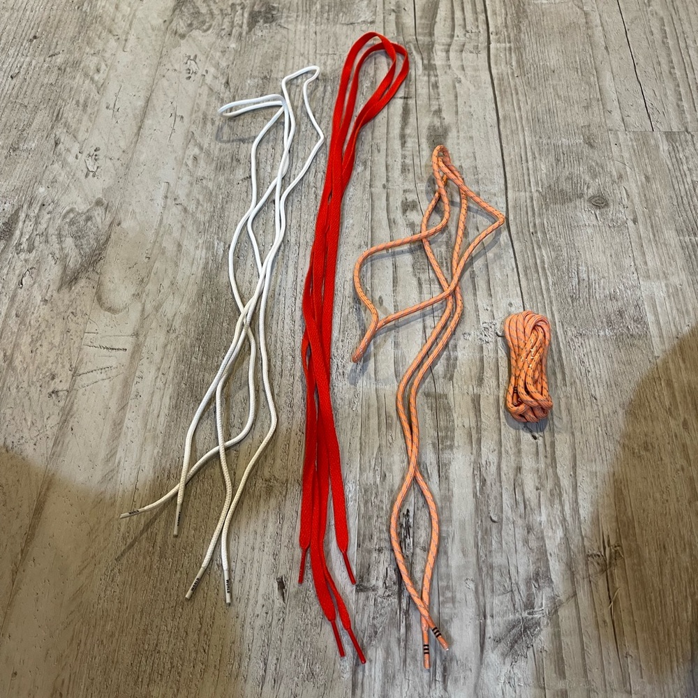 Shoe laces